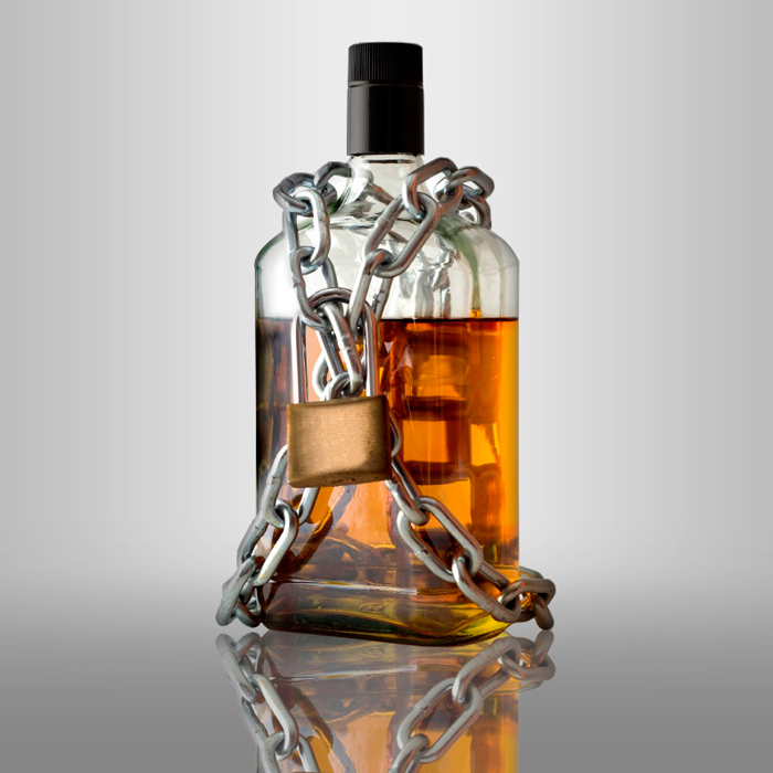 whiskey-bottle-with-lock-chains