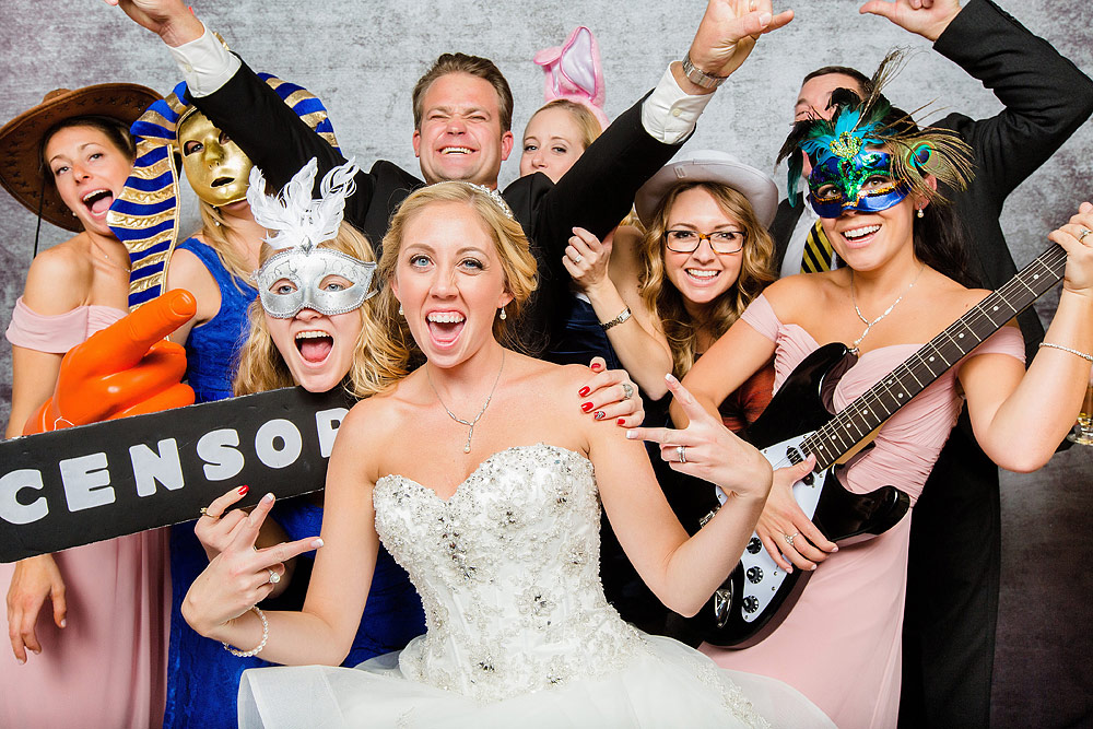 Photo Booth Rental Prices: How Much Should You Pay For It?