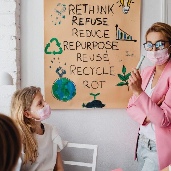 Office training on environmental awareness