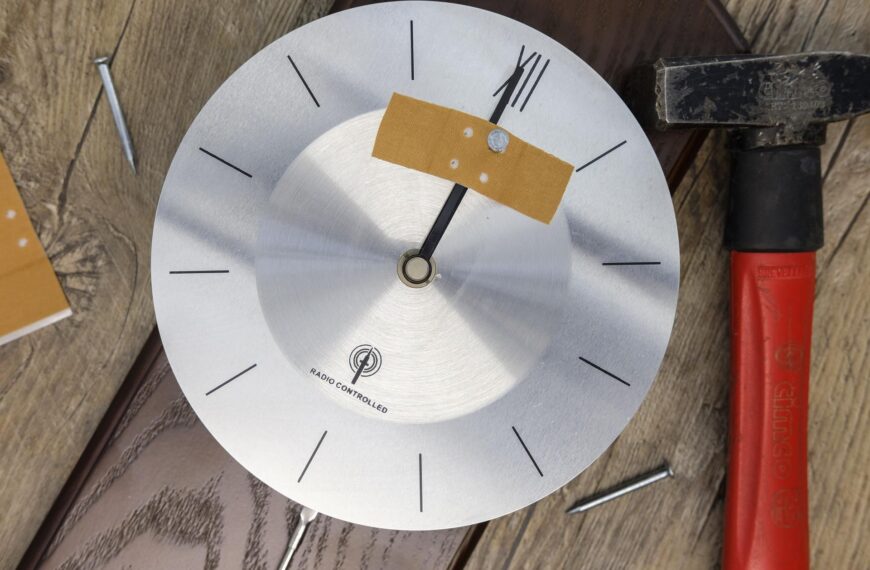 Grantham Clock Clinic