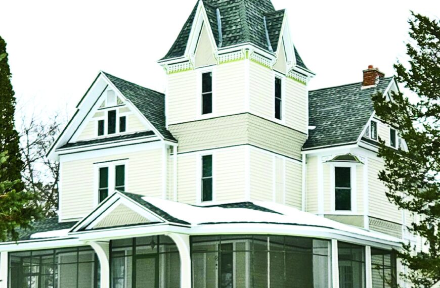 Oaklawn Inn